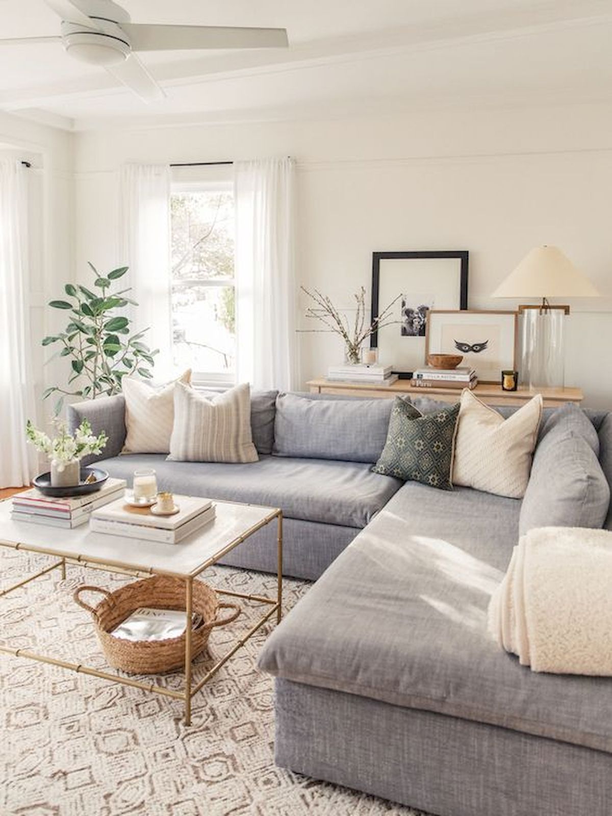 50 Gorgeous Living Room Decor And Design Ideas (32)