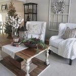 50 Cozy Farmhouse Living Room Design And Decor Ideas (43)