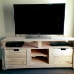 50 Awesome Pallet Furniture TV Stand Ideas for Your Room Home (30)