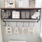 50 Awesome Wall Decoration Ideas For Bathroom (30)
