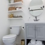 50 Brilliant Storage Design Ideas For Small Bathroom To Make It Look Spacious (34)