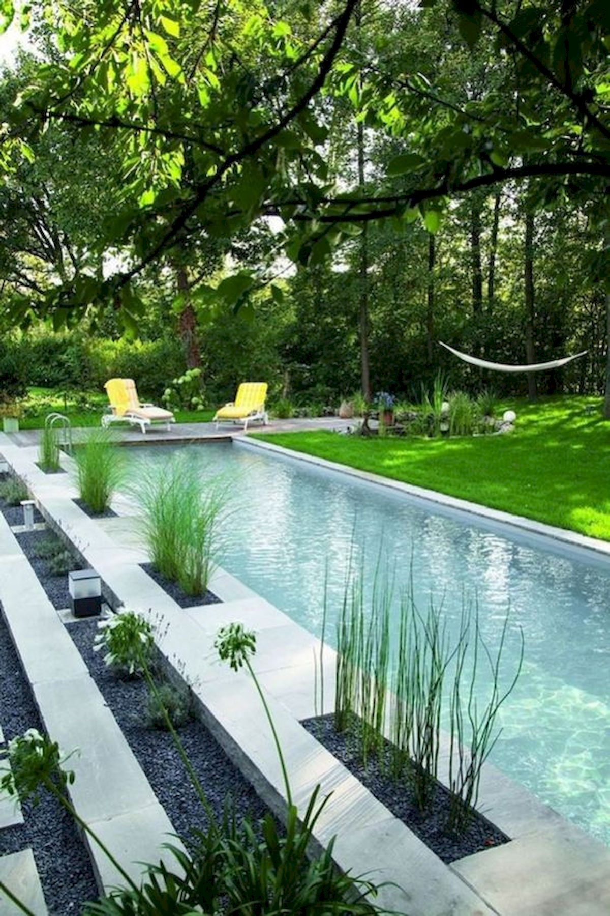 50 Gorgeous Small Swimming Pool Ideas for Small Backyard (25)