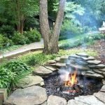 55 Awesome Backyard Fire Pit Ideas For Comfortable Relax (24)