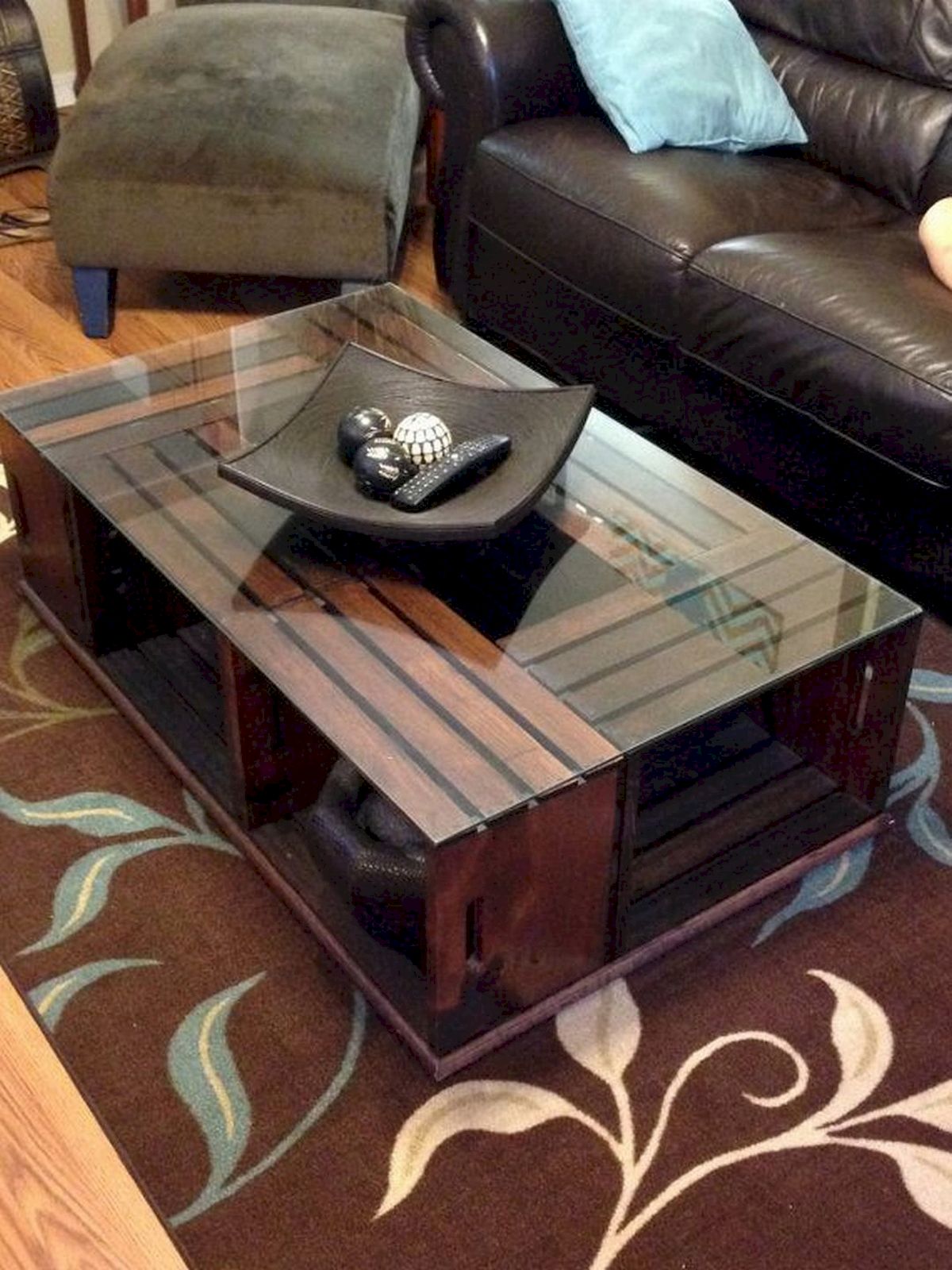 55 Awesome Furniture Living Room Table Design Ideas (37)