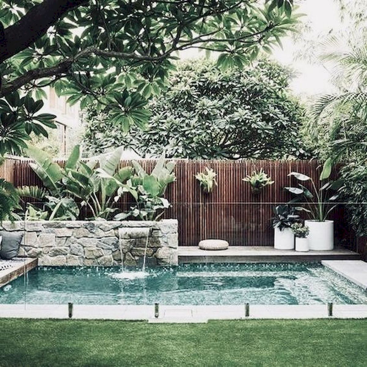 46 Fantastic Modern Swimming Pool Design Ideas (25)