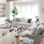 45 Awesome Small Apartment Living Room Design And Decor Ideas (25)