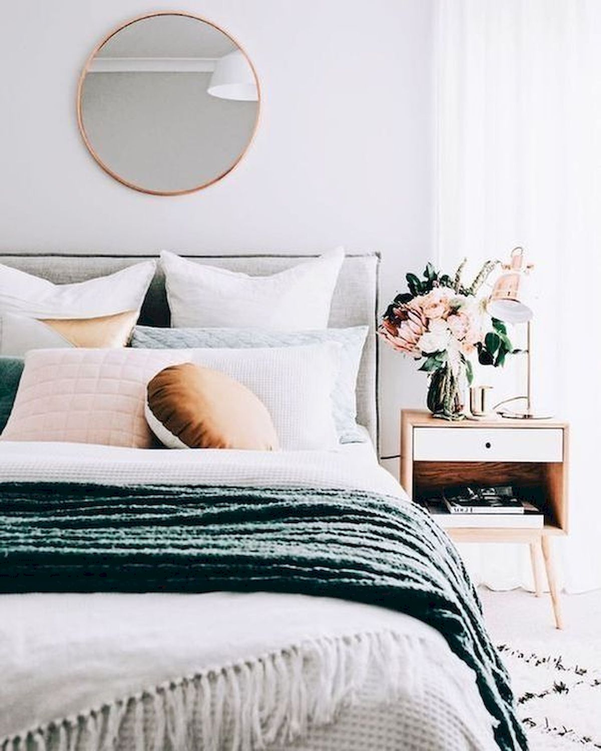 50 Amazing Modern Bedroom Decoration Ideas With Luxury Design (27)