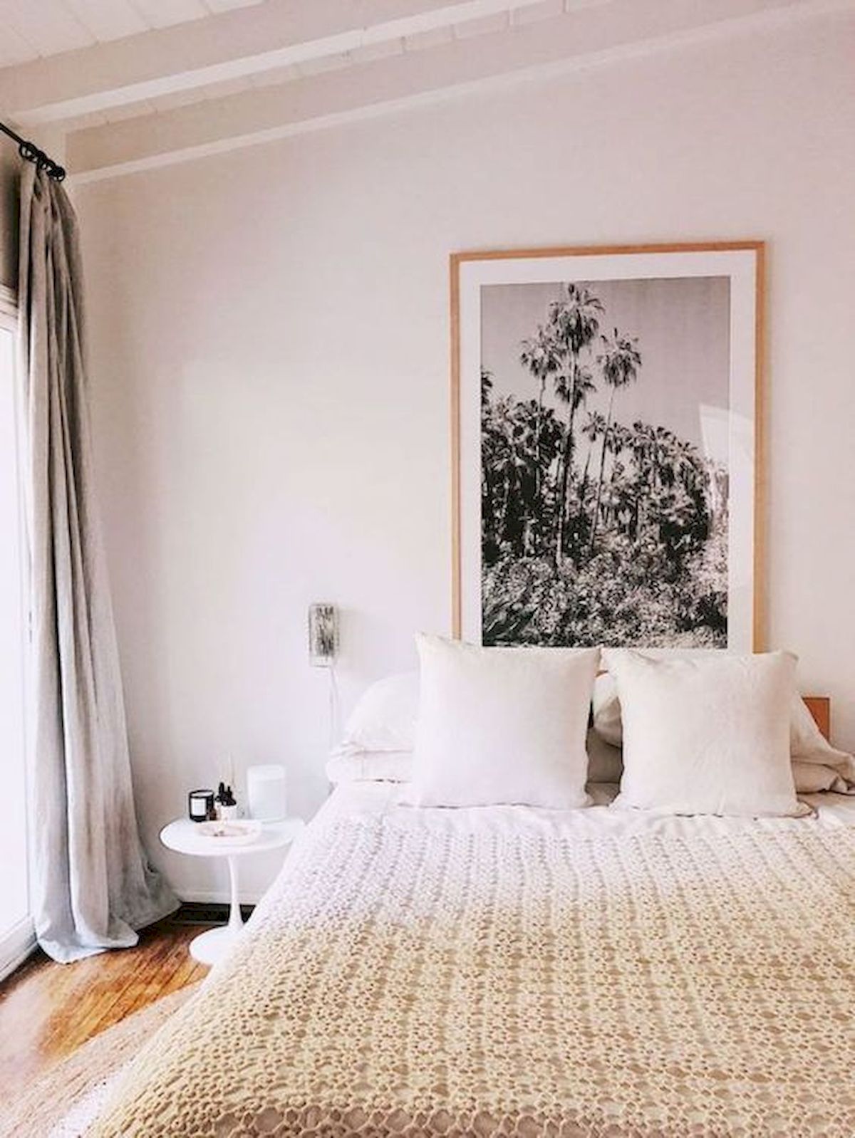 50 Amazing Modern Bedroom Decoration Ideas With Luxury Design (34)