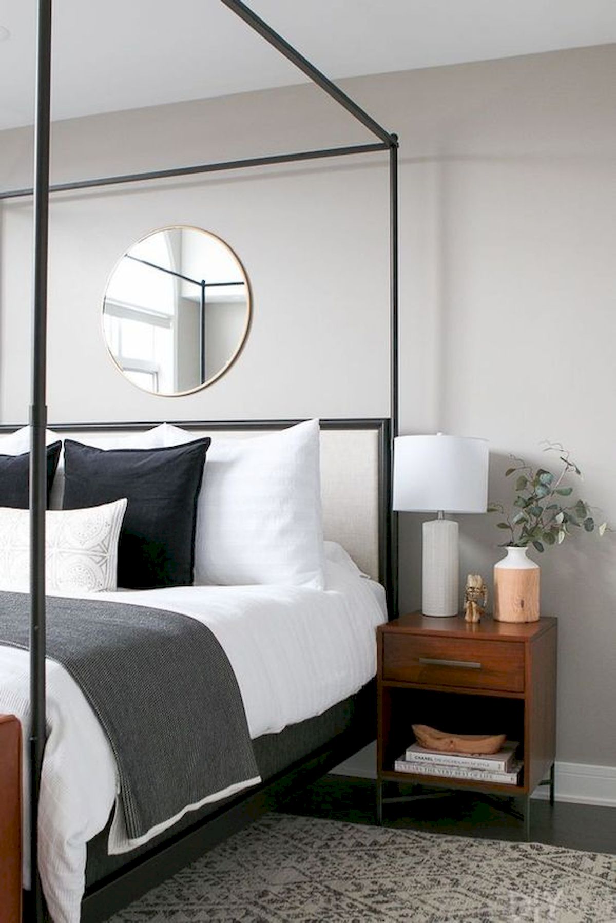 50 Amazing Modern Bedroom Decoration Ideas with Luxury Design (49)