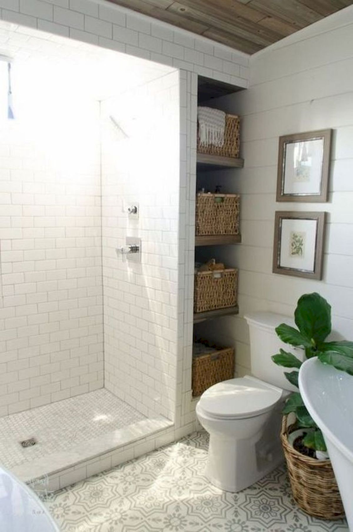50 Awesome Modern Farmhouse Bathroom Remodel Ideas (39)