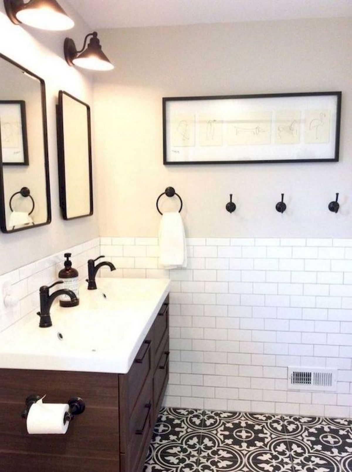 50 Awesome Modern Farmhouse Bathroom Remodel Ideas (9)