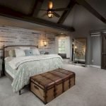 40 Classic Farmhouse Bedroom Design And Decor Ideas That Make Your Home Feel Great (11)