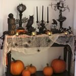40 Stunning Halloween Indoor Decoration Ideas (34)