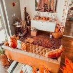 30 Cozy Fall Decoration Ideas For Your Bedroom (13)