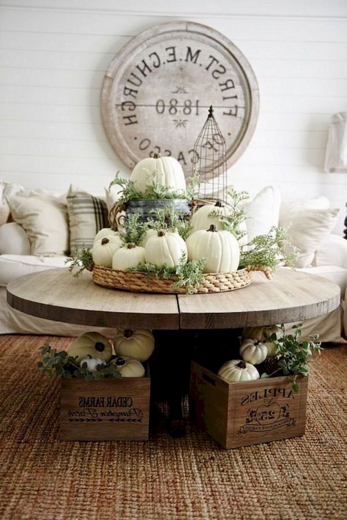 40 Awesome Fall Decoration Ideas For Living Room (15)