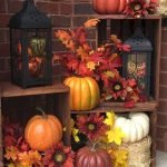 40 Beautiful Fall Front Porch Decorating Ideas That Will Make Your Home Look Amazing (16)