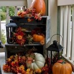 40 Beautiful Fall Front Porch Decorating Ideas That Will Make Your Home Look Amazing (2)