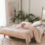 20 Best Boho Farmhouse Bedroom Decor Ideas (3)