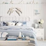 20 Best Coastal Farmhouse Bedroom Decor Ideas (19)