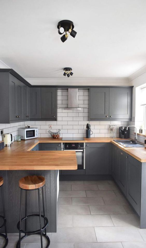 20 Best Farmhouse Kitchen Cabinets Decor Ideas (14)